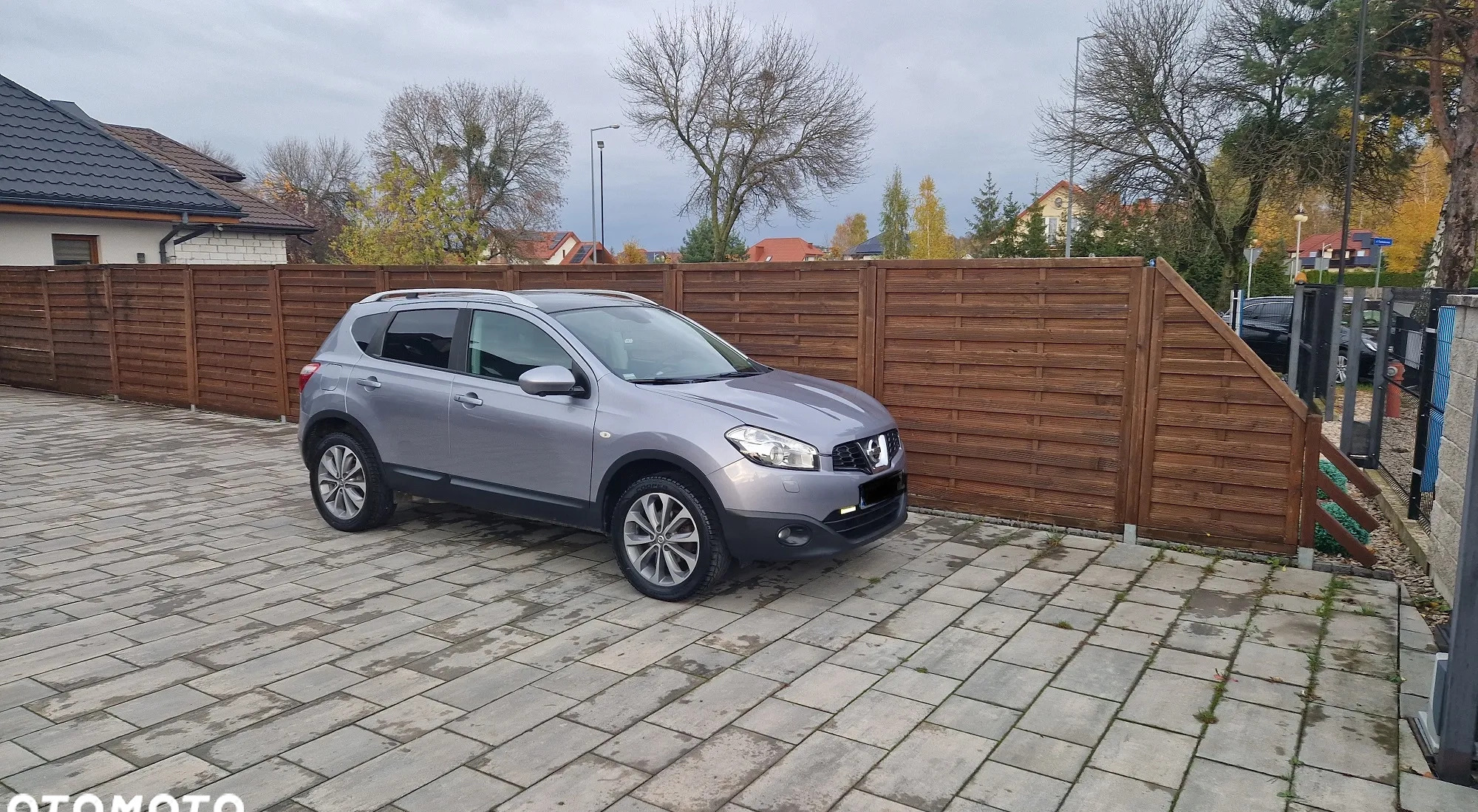 Nissan Qashqai cena 44900 przebieg: 165000, rok produkcji 2013 z Kozienice małe 667
